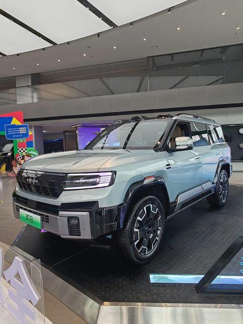 佛山南海区元浪展企业管理咨询比亚迪方程豹硬派越野的爆款，英菲尼迪35周年与你共成长